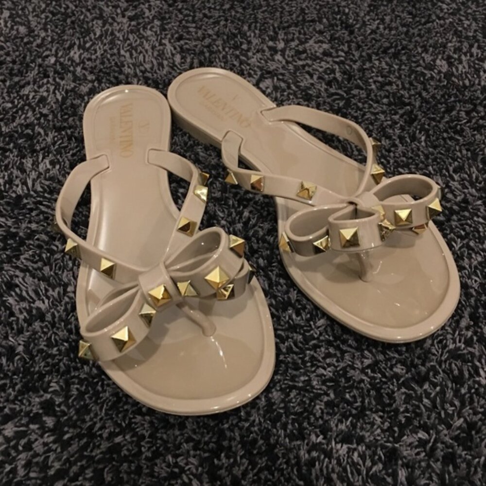 Valentino Garavani Rockstud Jelly Sandals